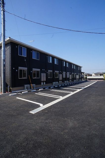オリーブの駐車場
