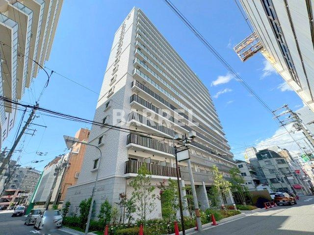スプランディッド十三本町の外観