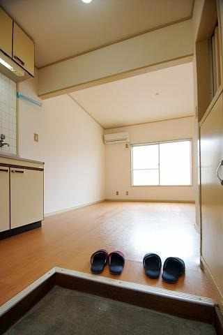 福岡市南区井尻５丁目のアパートの玄関|物件の画像6