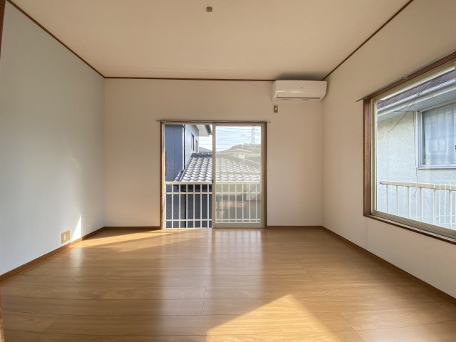 Gハイツ畑沢南の洋室