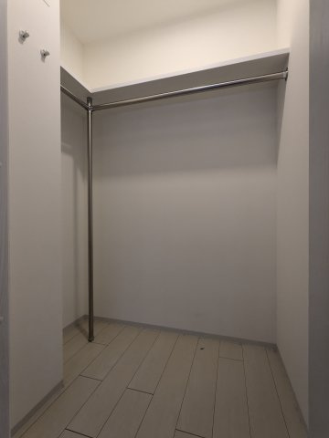 エルファーロ中野新井薬師の収納|大きなスペースがあり、収納には困りません