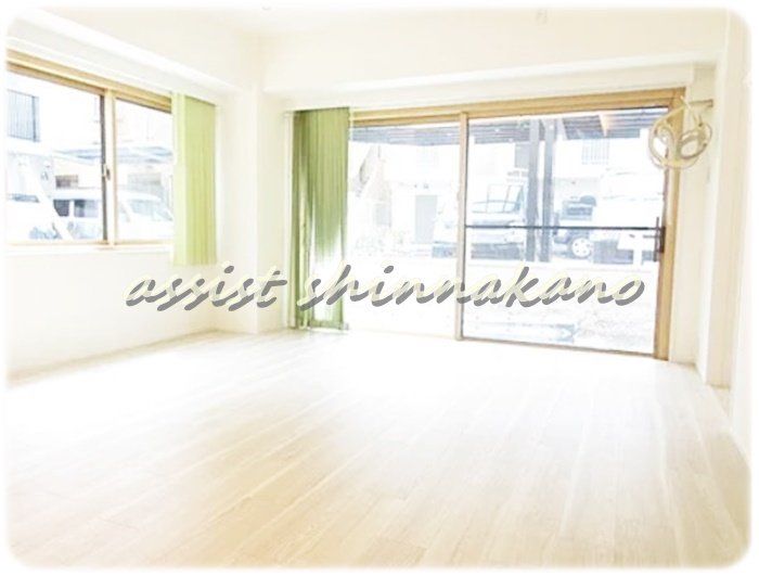 S-residenceの居間・リビング