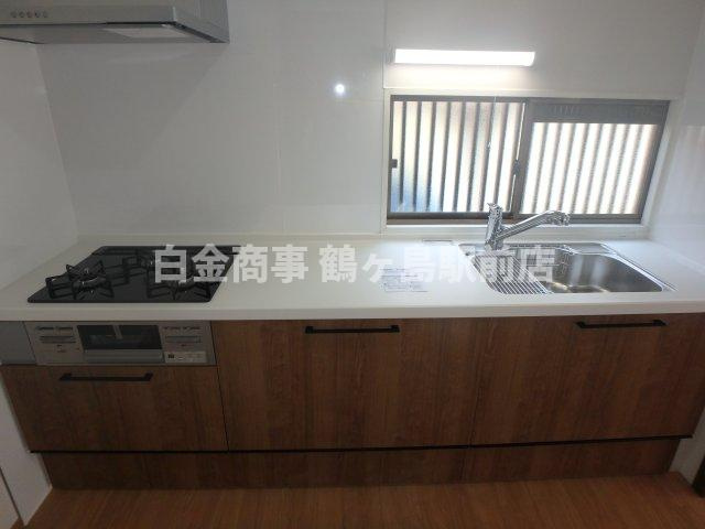 坂戸市鶴舞中古戸建のキッチン