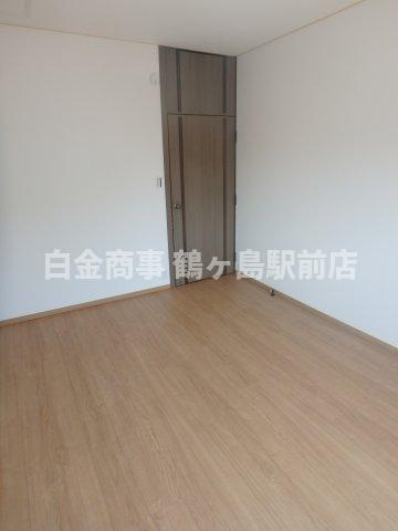 坂戸市鶴舞中古戸建の洋室