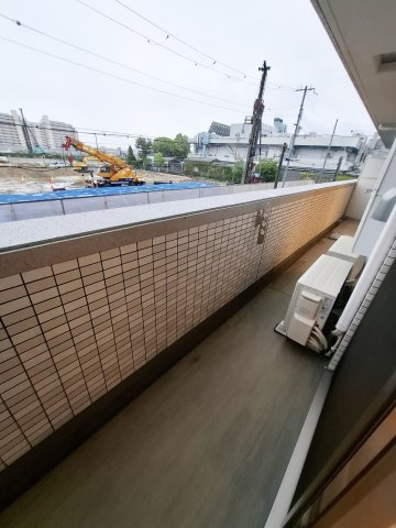 プレジオ西宮北口のバルコニー