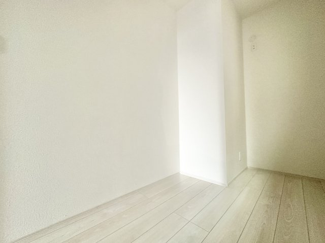 プレシア野並の洋室