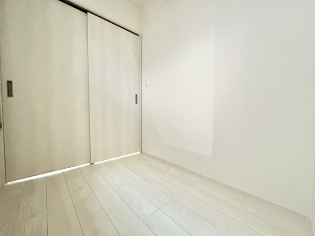 プレシア野並の洋室