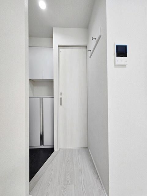 板橋区中丸町の賃貸マンションの玄関