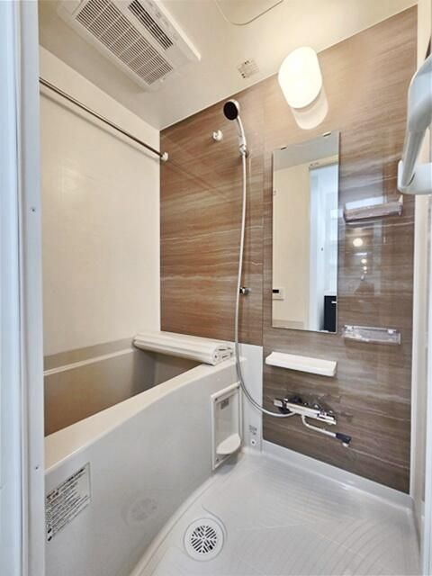 ｂ’ＣＡＳＡ池袋ＷＥＳＴの浴室