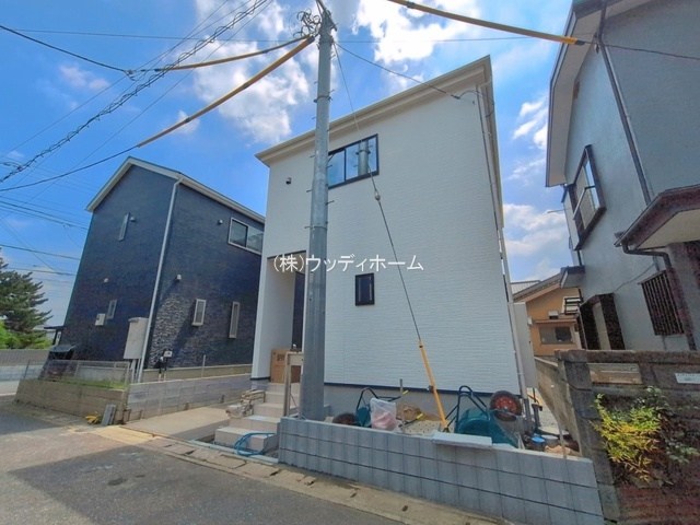 春日部市六軒町　新築一戸建ての外観