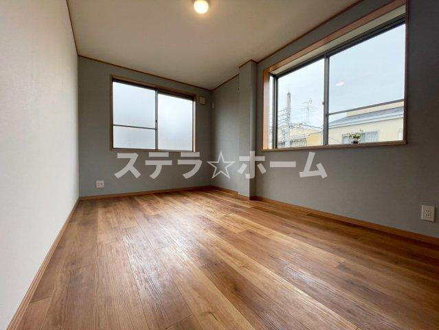 東別府1 中古戸建の洋室|明るい洋室です