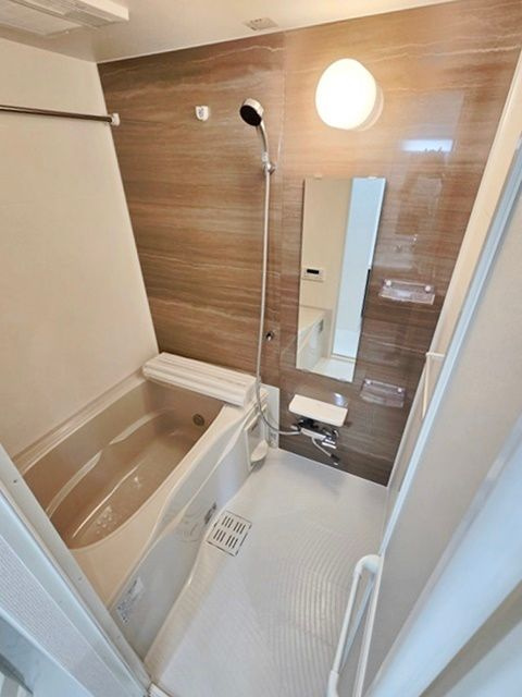 b’CASA池袋WESTの浴室