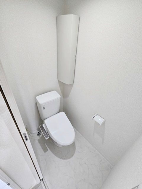 b’CASA池袋WESTのトイレ