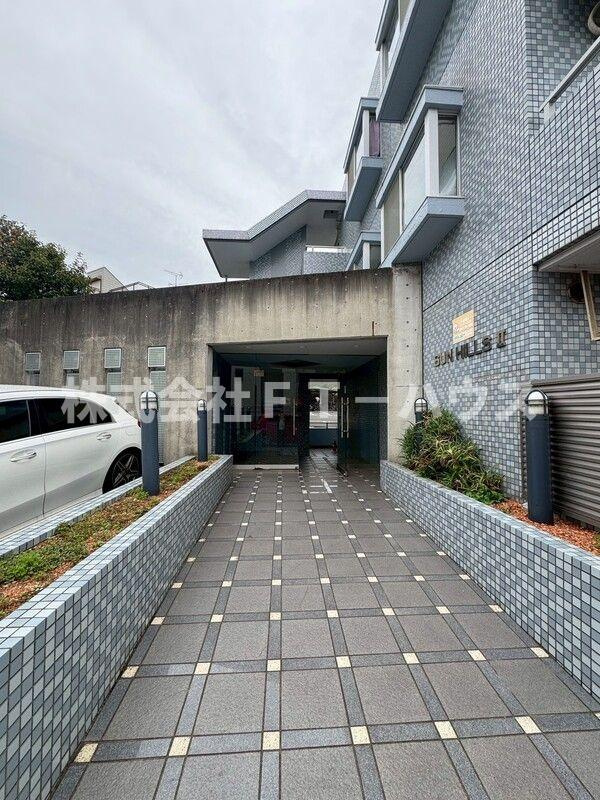 SUNHILLSⅠのエントランス