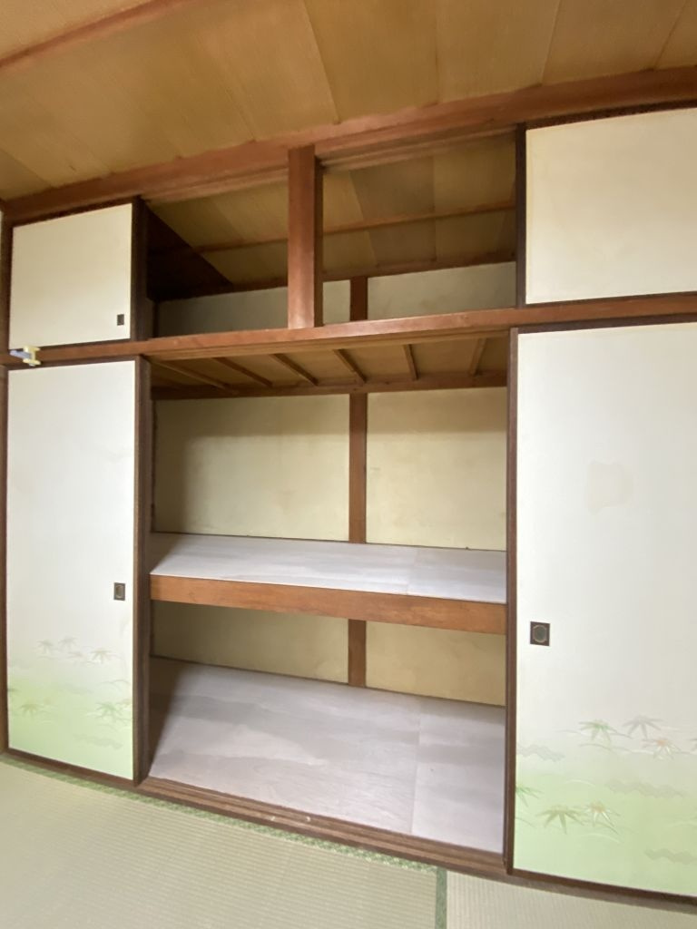 西今宿8丁目戸建の収納