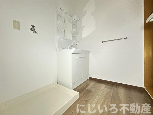 橘アパートの居間・リビング