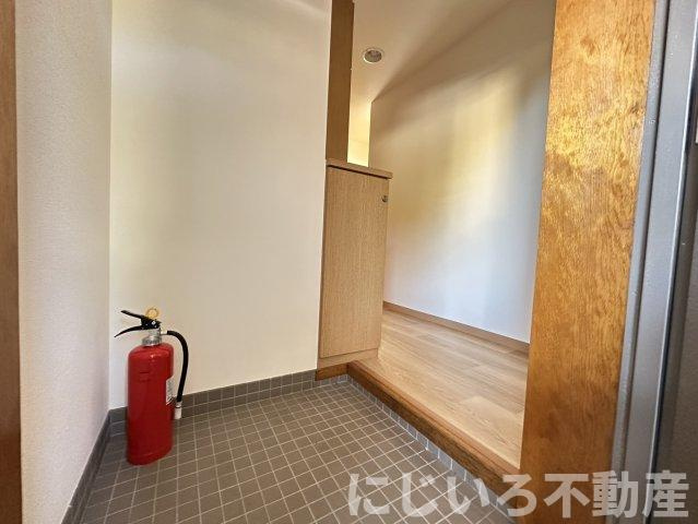 橘アパートの玄関