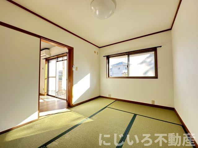 橘アパートの和室