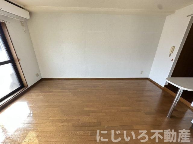 コーポ花水木の居間・リビング