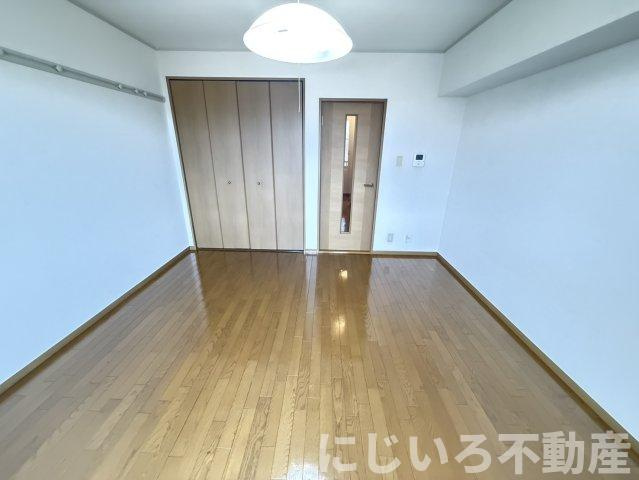 グローバルハイツAの居間・リビング