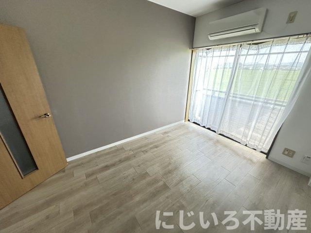アサヒハイツの居間・リビング