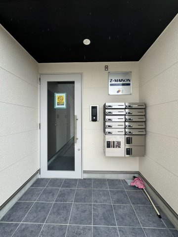 ジーメゾン名古屋大同　名古屋市賃貸　仲介手数料無料のエントランス