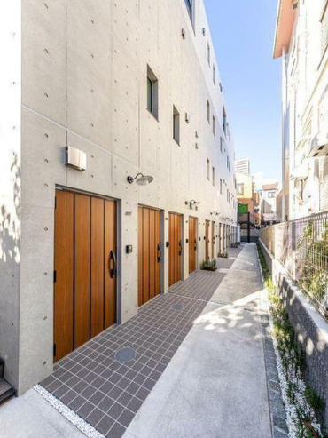 アステラホーム四谷大京町の外観|アステラホーム四谷大京町