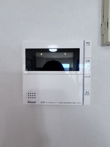 【湯沸かしパネル】ワンタッチでお湯張りや追い炊きができる便利なオートバスパネル。