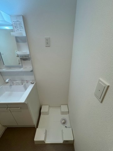 ジーメゾン名古屋名港　名古屋市賃貸　仲介手数料無料の洗面所