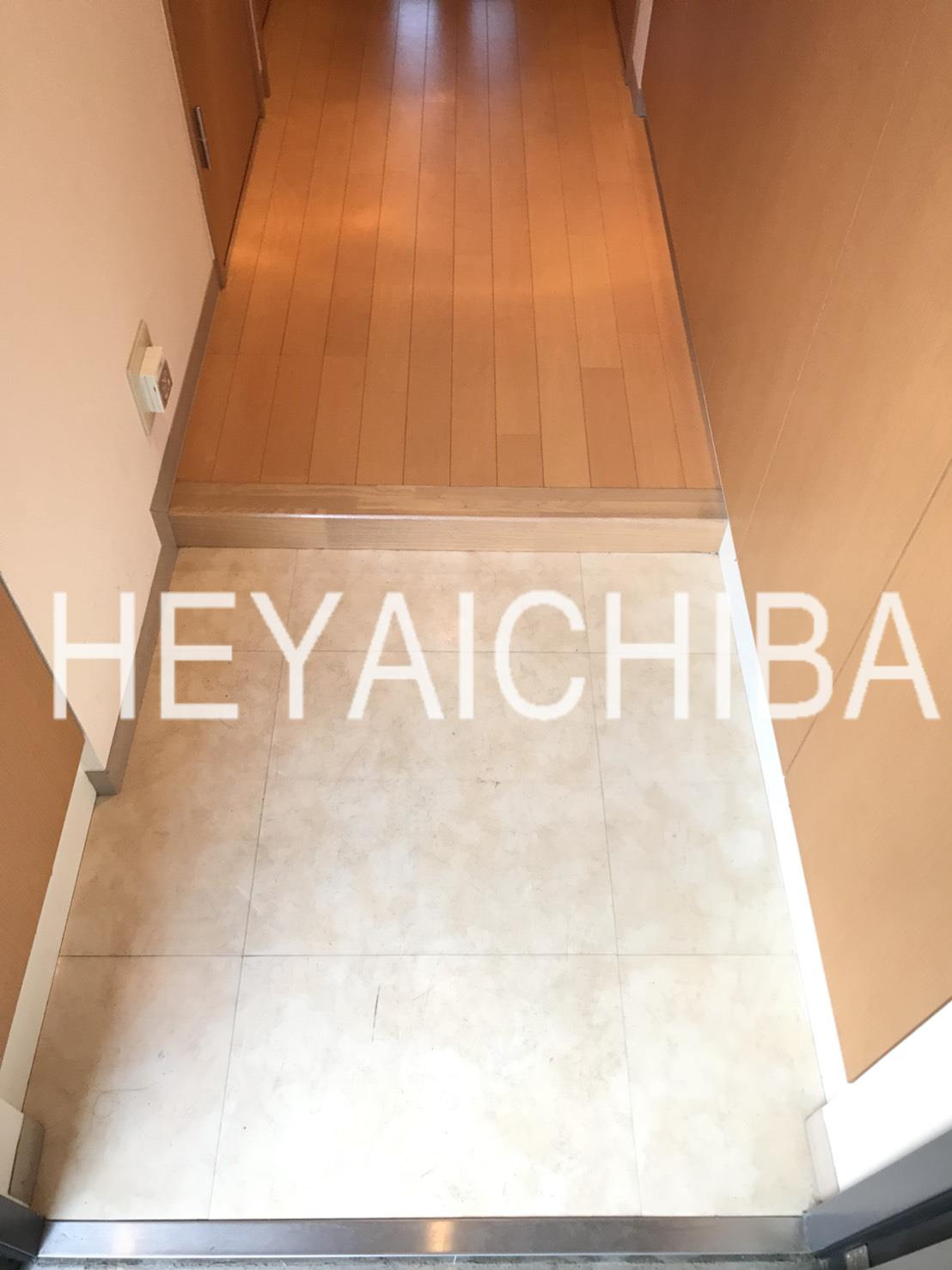 サンクレール荒川ブランガーデンの玄関
