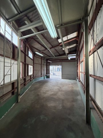 大橋町倉庫
