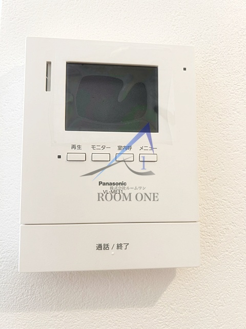 シティハイツ日本橋のセキュリティ|モニター付きインターホンです。