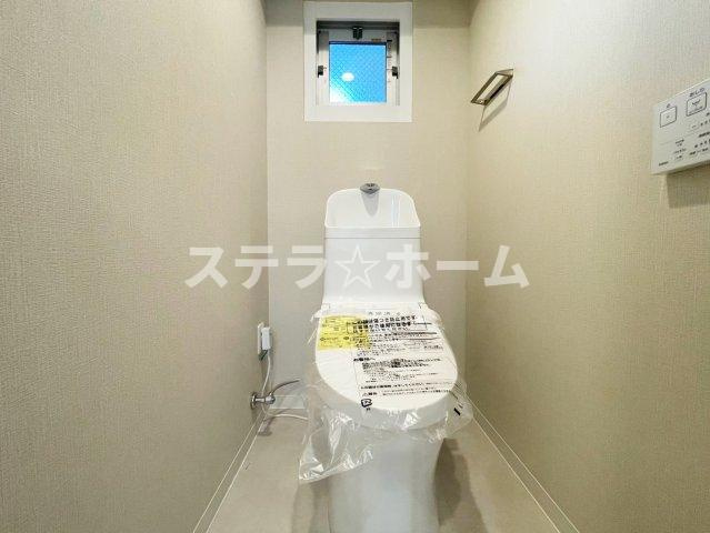 新森小路コーポのトイレ|落ち着いたトイレです