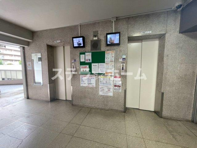 新森小路コーポのその他共用部分|エレベーター2基あります