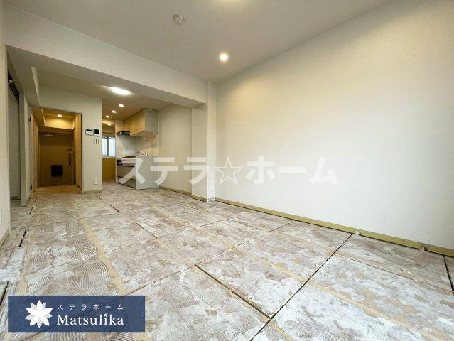 新森小路コーポの居間・リビング|おしゃれな居間です