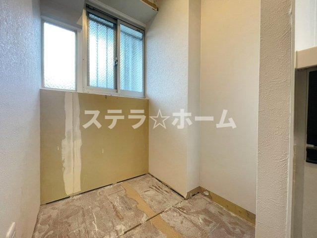 新森小路コーポの収納|パントリーです