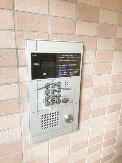 シャトー晴偕のセキュリティ|オートロックです。