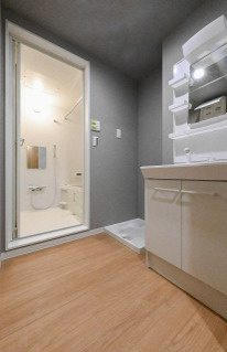 Y’sスクエア梅満町【キャッシュバック対象物件】の独立洗面台|※同建設会社の写真となります