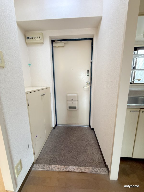 グレイス21　仲介手数料無料の玄関