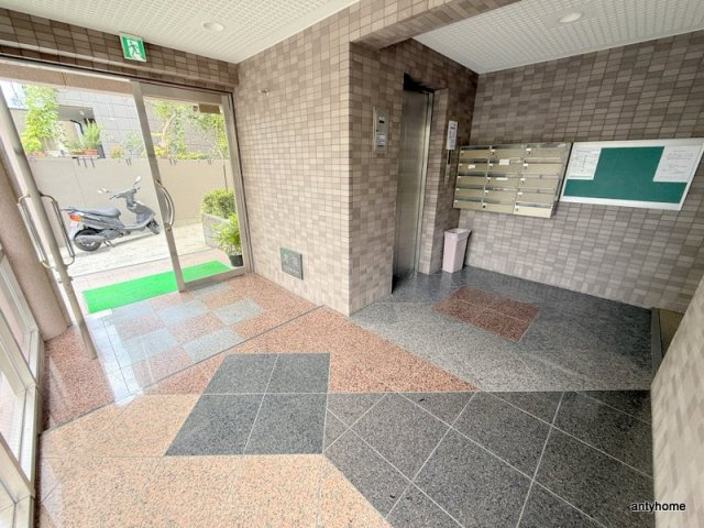 グレイス21　仲介手数料無料のロビー