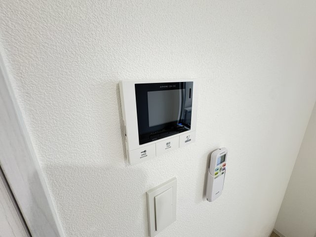 ジーメゾン青梅末広のセキュリティ|写真は同建物の別部屋を参考に掲載しております。