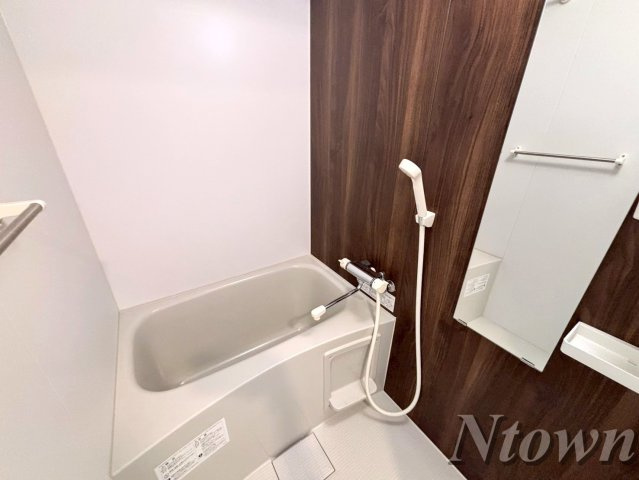 【浴室】 | S-RESIDENCE志賀本通North | 落ち着いた空間のお風呂です