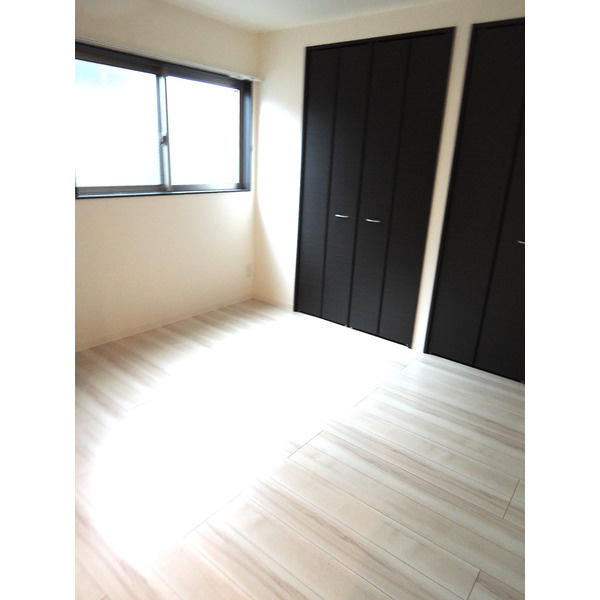 Ｃｌａｓｓｙ　Ｒｅｓｉｄｅｎｃｅの居間・リビング