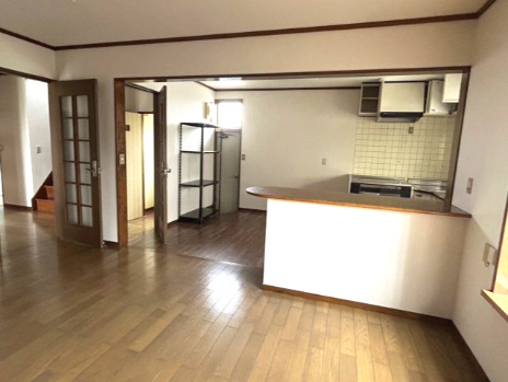 中古住宅　小諸市大字和田の居間・リビング