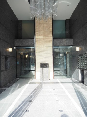 【エントランス】ルーブル川崎都町壱番館