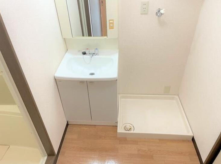調布センタービルの洗面所