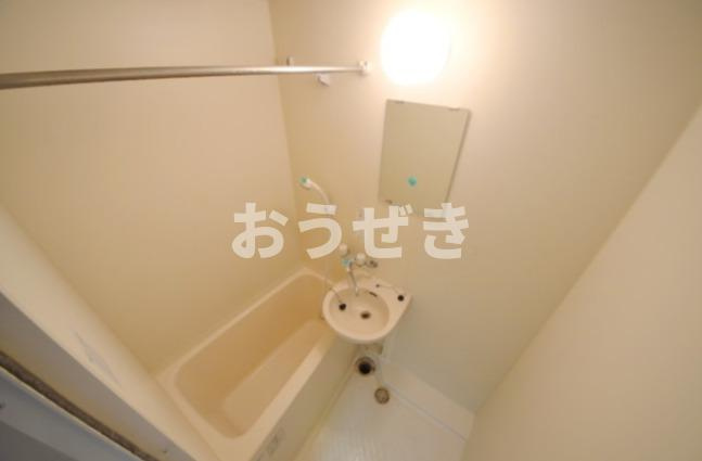 ガラ・シティ茗荷谷の浴室