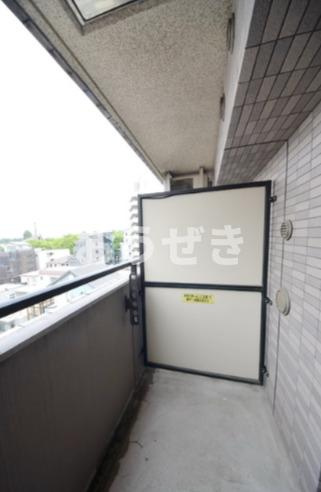 ガラ・シティ茗荷谷のバルコニー