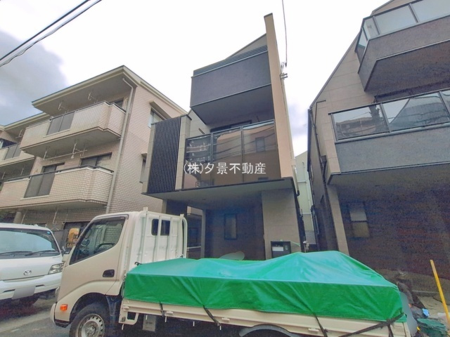 《仲介手数料無料》小金井市本町２丁目19-17新築一戸建てURBANE