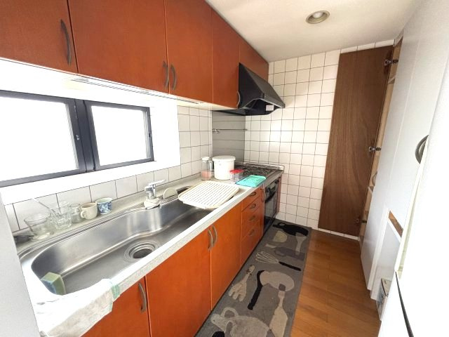 中古店舗付き住宅　柏市酒井根7丁目のキッチン